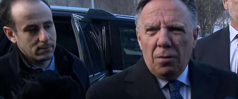 Unlimited general strike: Legault confident about a return to class on Monday