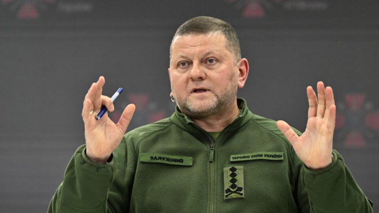 Valery Zalouzhny, commander-in-chief of the armies and now rival of Volodymyr Zelensky