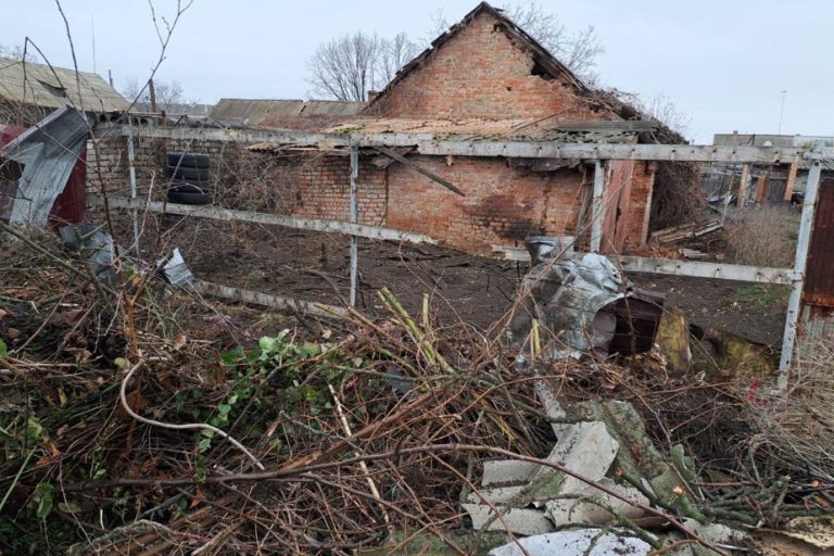 War in Ukraine, day 666 |  Two women killed by Russian bombing in Nikopol