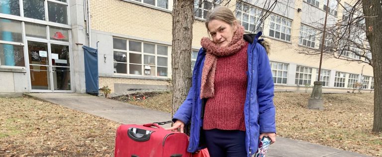 “We didn’t really know where it was”: homeless people from the city center move to Verdun