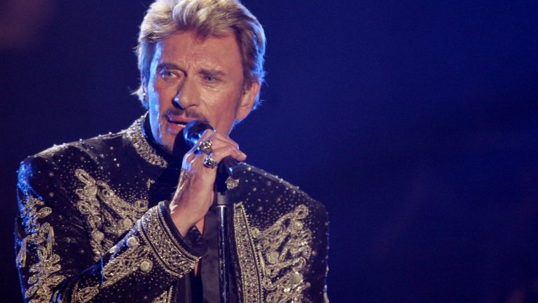 after “Un cri”, a second unreleased title by Johnny Hallyday revealed