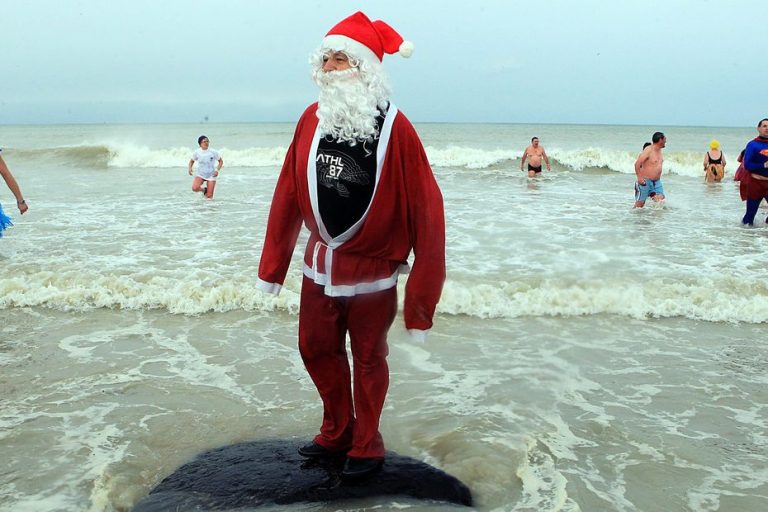 baths on January 1st canceled on the coast, others maintained for the moment