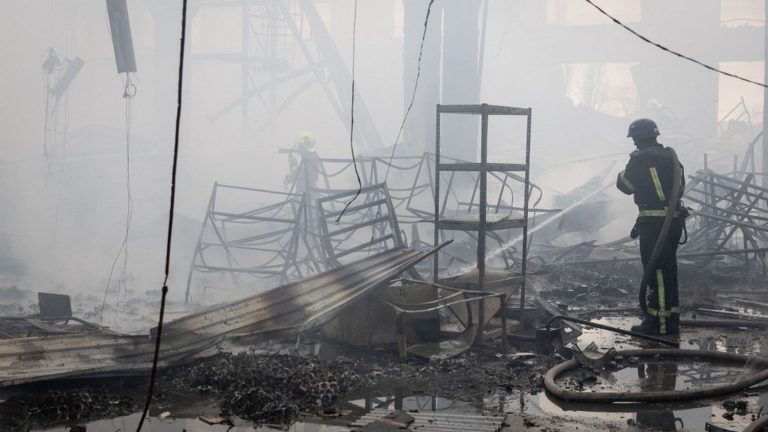 the toll of Russian strikes increases, a day of mourning declared in kyiv on January 1