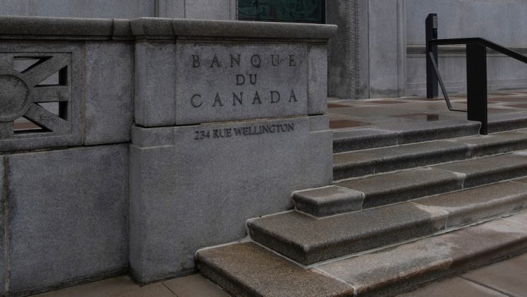 The Bank of Canada maintains its key rate at 5%