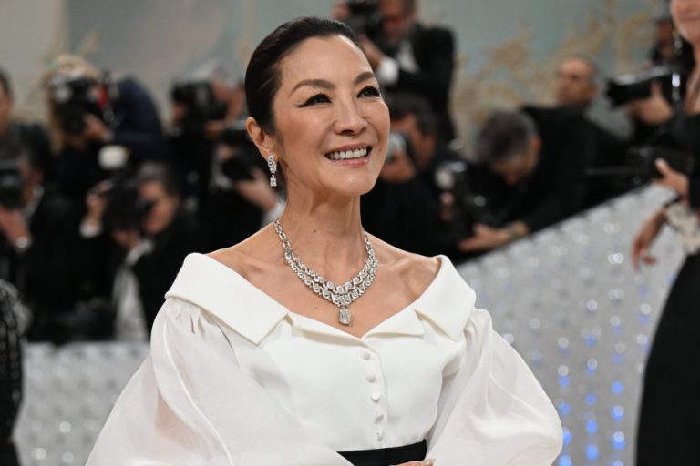 81st Golden Globe Awards |  Michelle Yeoh, Will Ferrell and Angela Bassett will present trophies