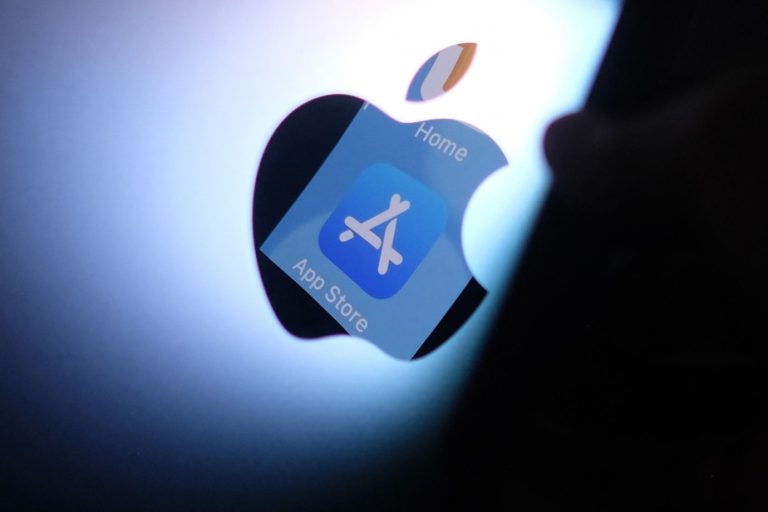 Apple will allow alternative payment systems, but will charge a commission