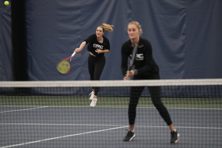 Australian Open |  Dabrowski and Routliffe advance to doubles semi-finals