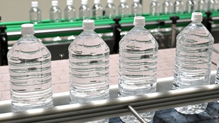 Bottled water contains hundreds of thousands of plastic particles per liter, study finds