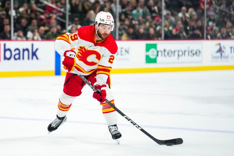 Calgary Flames |  Dillon Dube takes time off to deal with his mental health