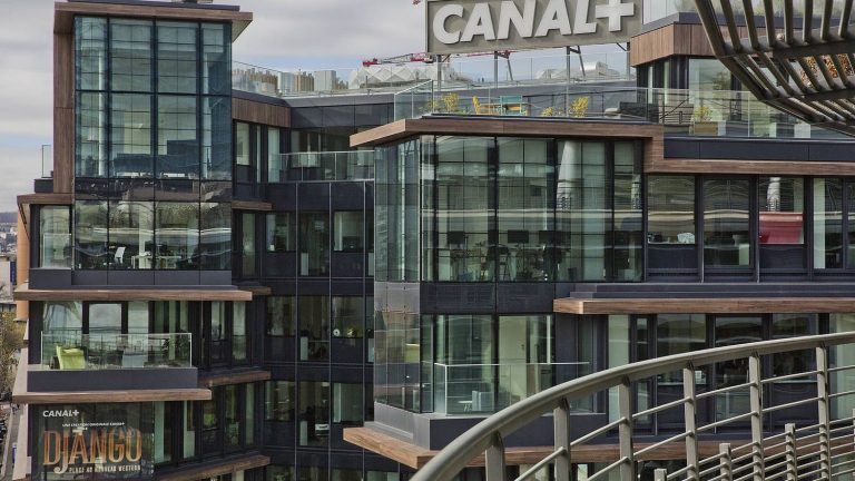 Canal+ will “finalize” the acquisition of the OCS pay channel bouquet at the end of January