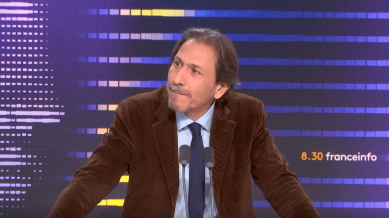 Controversy around Amélie Oudéa-Castéra, reshuffle, vote of confidence… Jérôme Guedj’s “8:30 franceinfo”