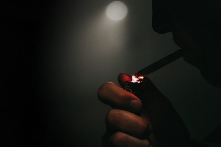 Decryption |  Is this the end of smoking on stage?