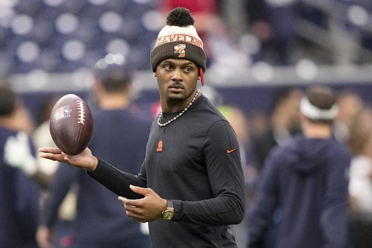 Deshaun Watson injury |  “I have confidence that he will be ready in the spring,” says the Brown coach