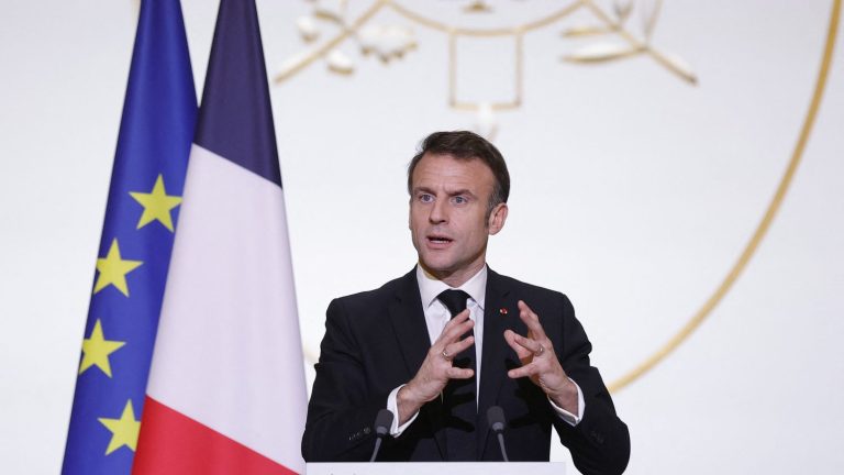 Emmanuel Macron calls for “resuming negotiations for their release again and again”