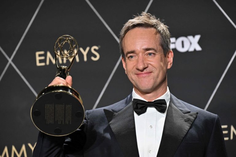 Emmy Awards |  Succession and The Bear rewarded