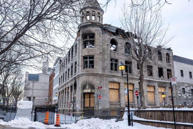 Fatal fire in Old Montreal |  Betrayed by cameras