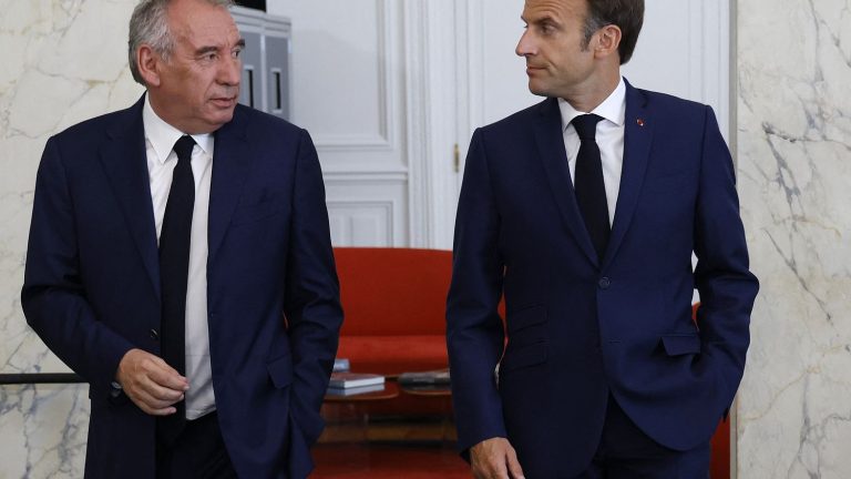 François Bayrou threatens behind the scenes to present his own list to the Europeans, “dissatisfied” with a government he considers too right-wing