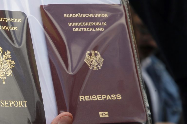 Germany |  Conditions for obtaining nationality relaxed