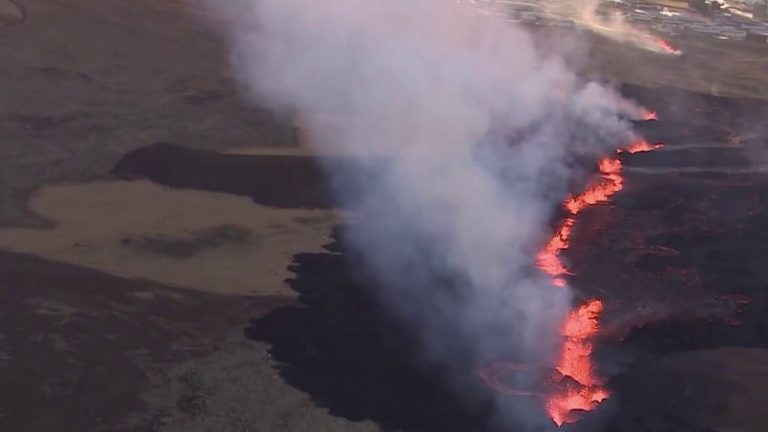 Grindavík hit again by volcanic eruption