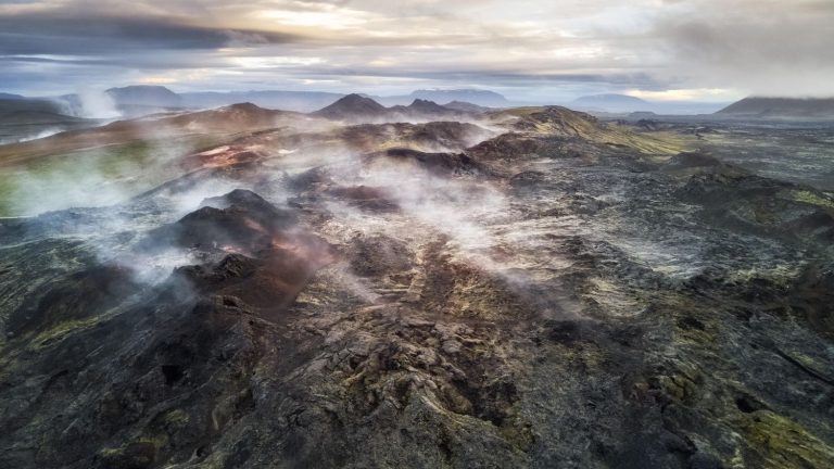 Iceland studies magma power plant project