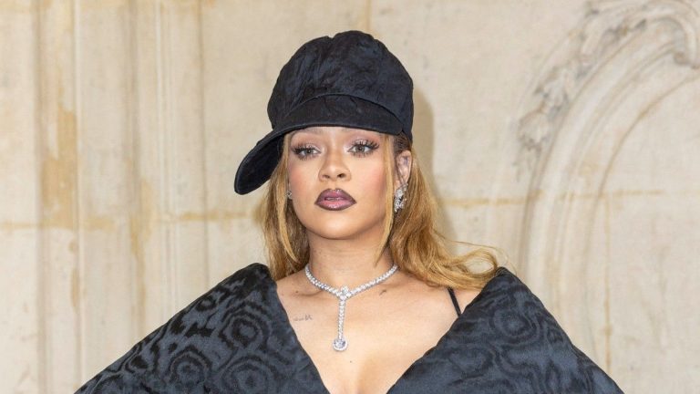 “It breaks my heart”, Rihanna reveals for the very first time why she agreed to help Brigitte Macron