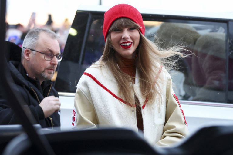 Man arrested near Taylor Swift’s New York home