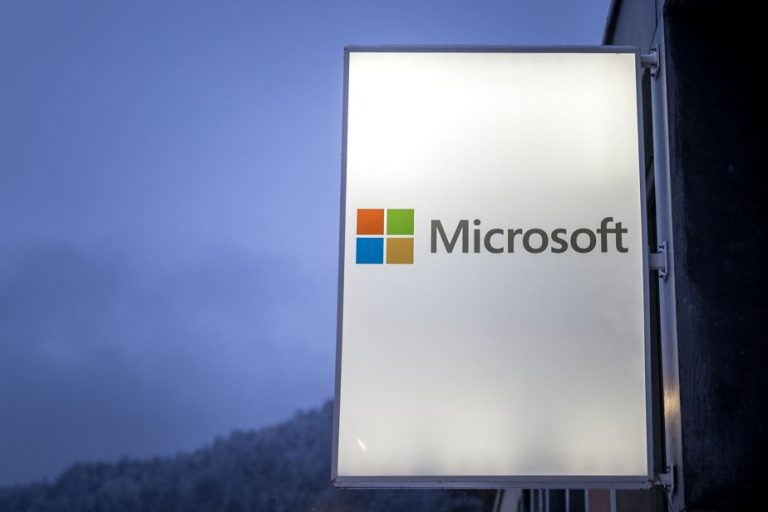 Microsoft, second group to reach $3,000 billion in capitalization