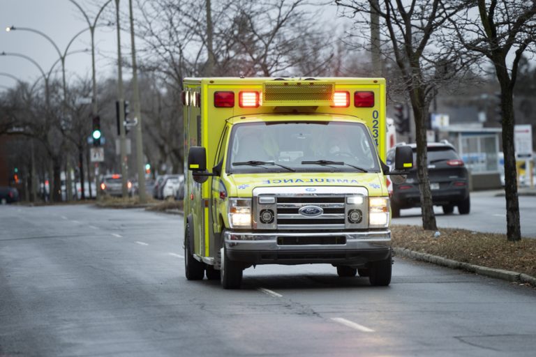 Montreal |  Man and child seriously injured in fire