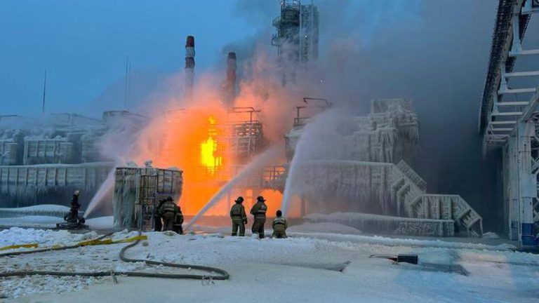 Moscow accuses kyiv of hitting gas terminal near St. Petersburg