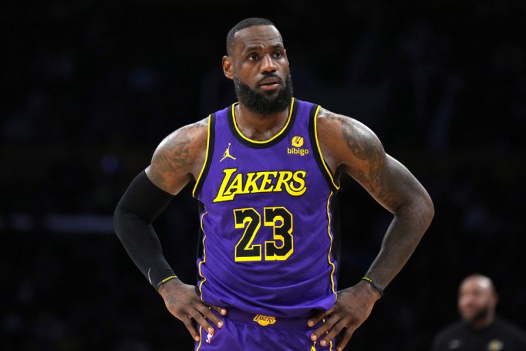 NBA |  LeBron James selected for record 20th All-Star Game