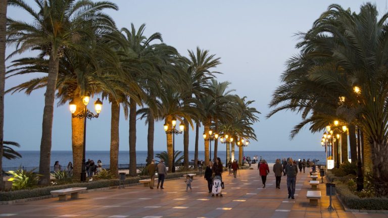 Nearly 30°C in Spain, hit by a heat wave in the middle of winter