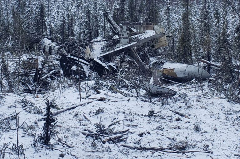 Northwest Territories |  Investigation begins into plane crash that left six dead and one injured