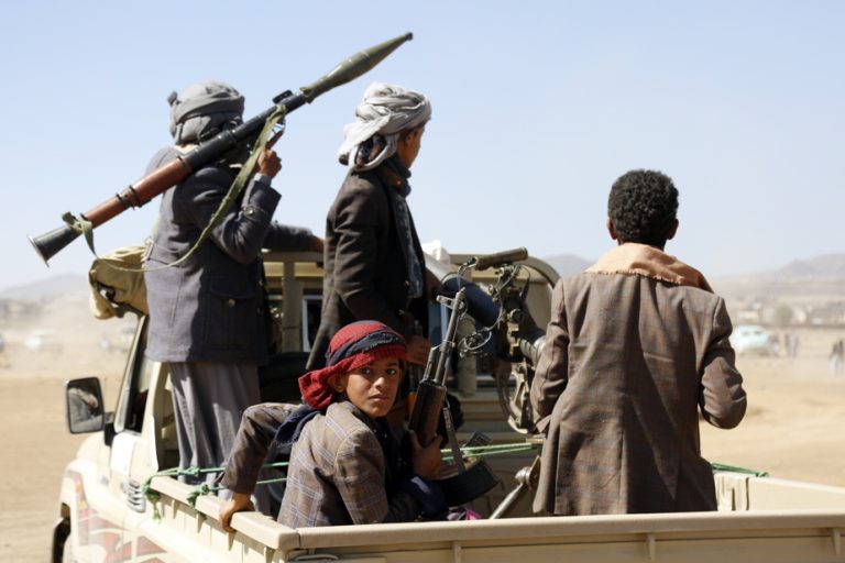 Off the coast of Yemen |  Houthis claim responsibility for attack on US ship