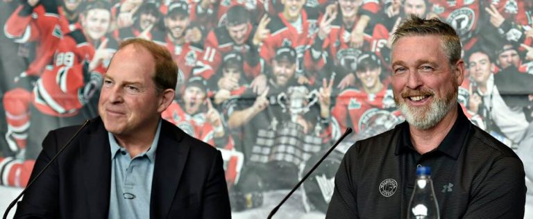 Patrick Roy and Jacques Tanguay invest in a professional hockey team in France