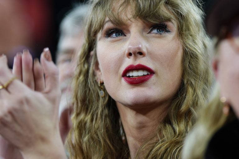 Publication of fake explicit photos |  X halts research on Taylor Swift