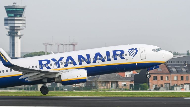 Ryanair establishes itself as Europe’s leading airline