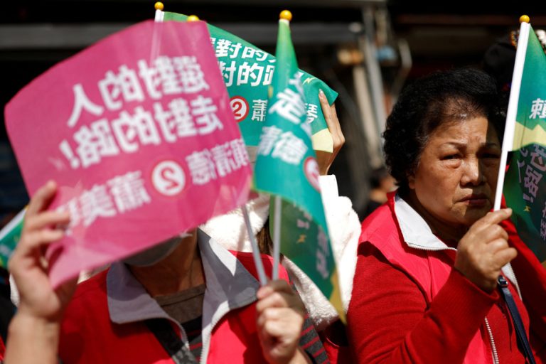 Taiwan |  Final rallies on the eve of a crucial election