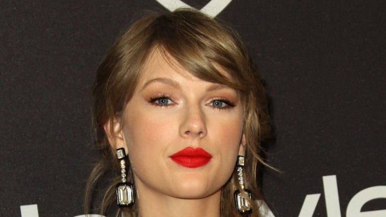 Taylor Swift guest of “Star Academy”?  The Academicians have been informed of the buzz!