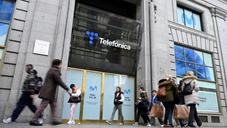 Telecommunications giant Telefonica to lay off more than 3,400 employees in Spain