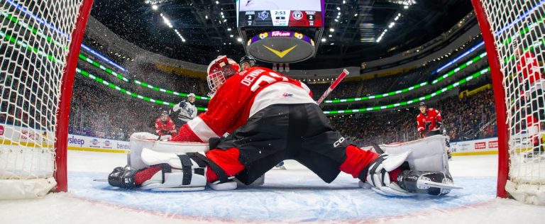 The Océanic wins in overtime against the Remparts