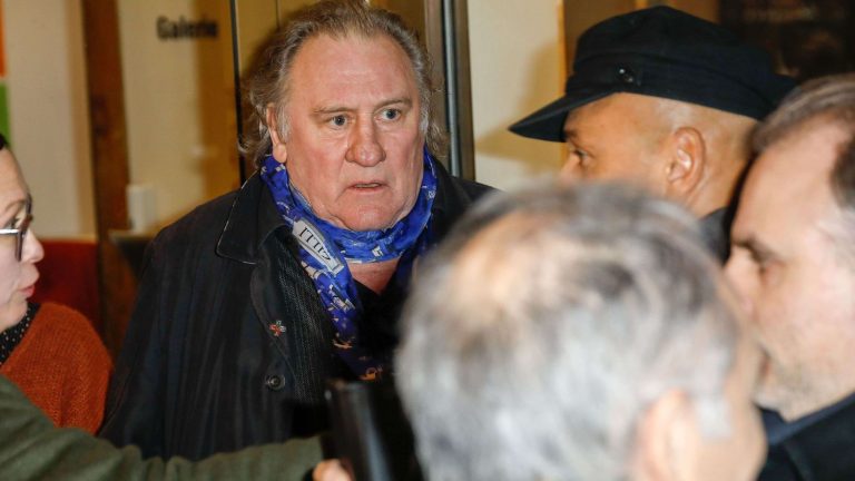 The counter-tribunal criticizing Depardieu’s support collects 8,000 artist signatures in 48 hours