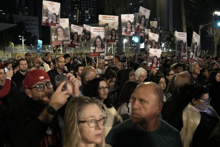 Thousands of people in Tel Aviv demand Netanyahu’s departure