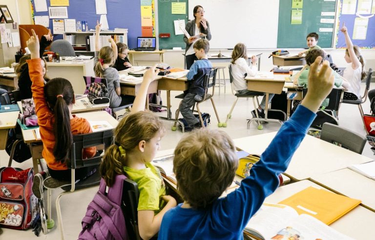 Towards the addition of thousands of teaching assistants in Quebec