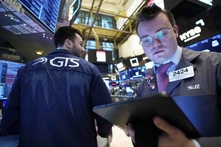 Wall Street concludes on the rise after a mixed session