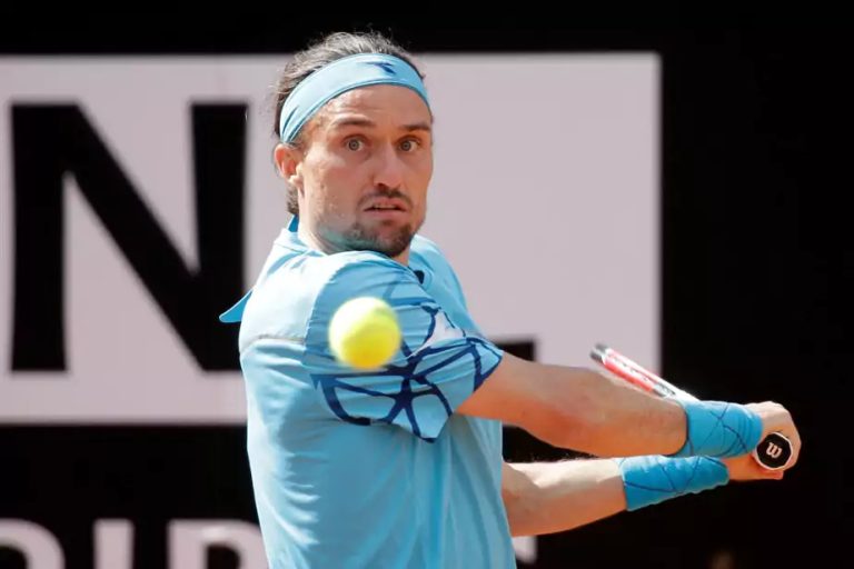 We must help Ukraine more, demands Alexandr Dolgopolov, tennis player turned soldier