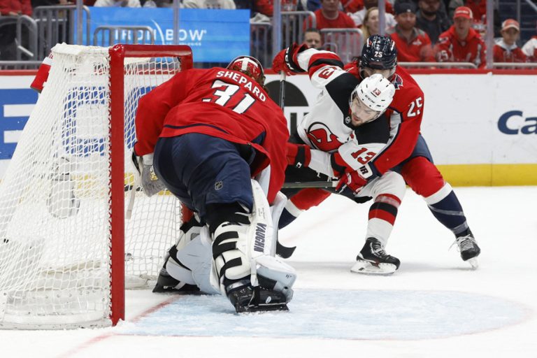 Wednesday in the NHL |  Hischier scores three points and the Devils win 6-3 against the Capitals