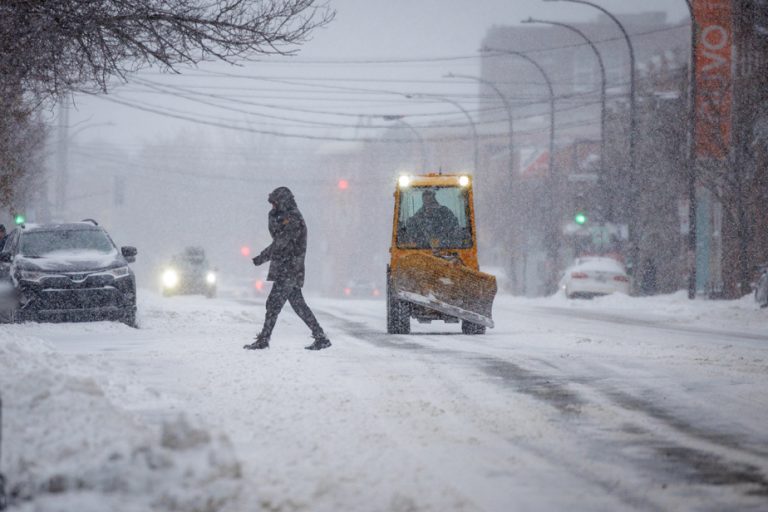 Winter storm |  Stay at home or take public transit, says the City of Montreal