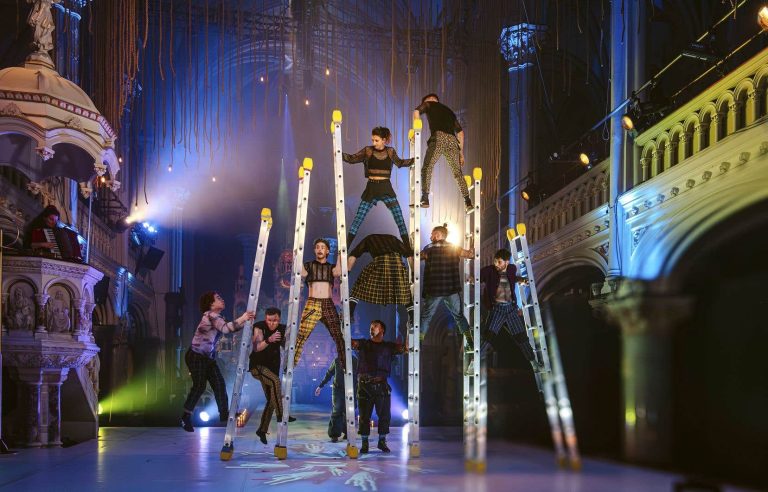 With its show Grand-Mess’, Machine de cirque wants to put down roots in Quebec