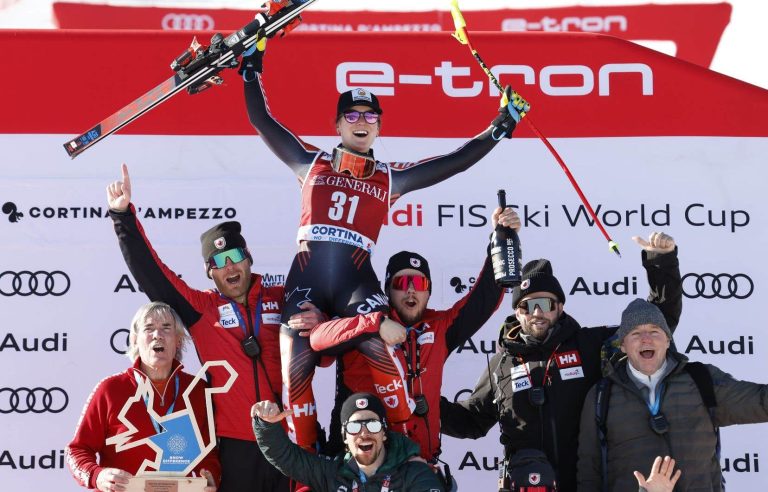 Women’s alpine skiing: Valérie Grenier third in the Cortina descent