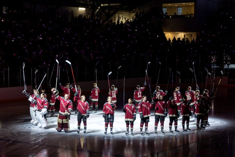 Women’s hockey |  “It’s something big that we’re starting”